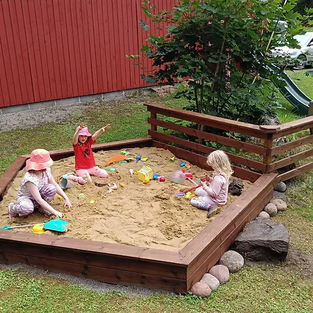 Kommee Kurki - Cozy With Sauna Sastamala