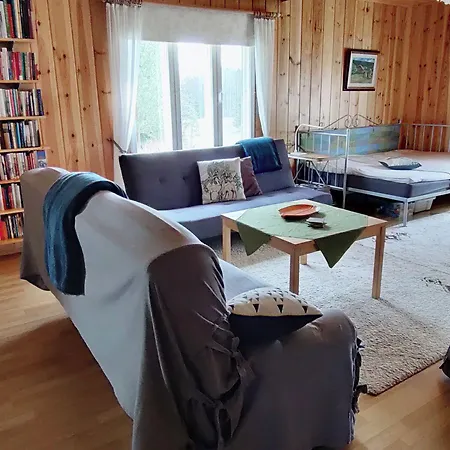 Kommee Kurki - Cozy With Sauna Sastamala