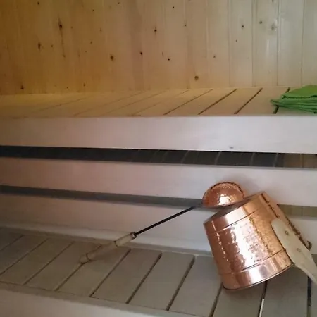 Kommee Kurki - Cozy With Sauna *