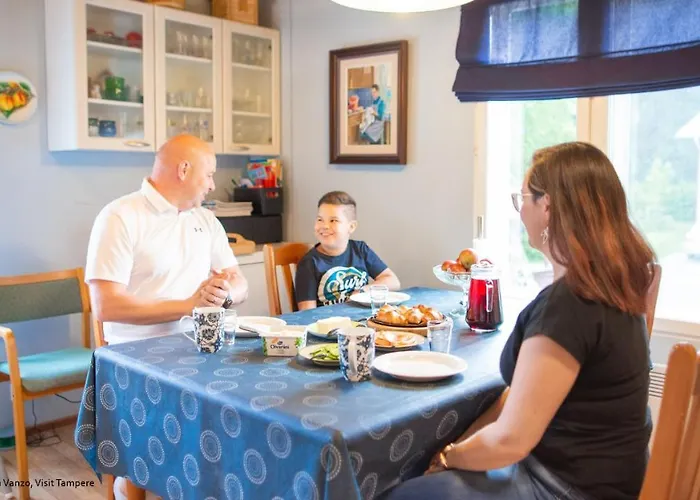 Kommee Kurki 펜션 사스타말라