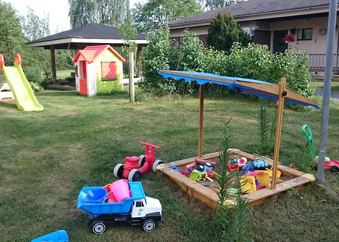 Kommee Kurki 펜션 사스타말라