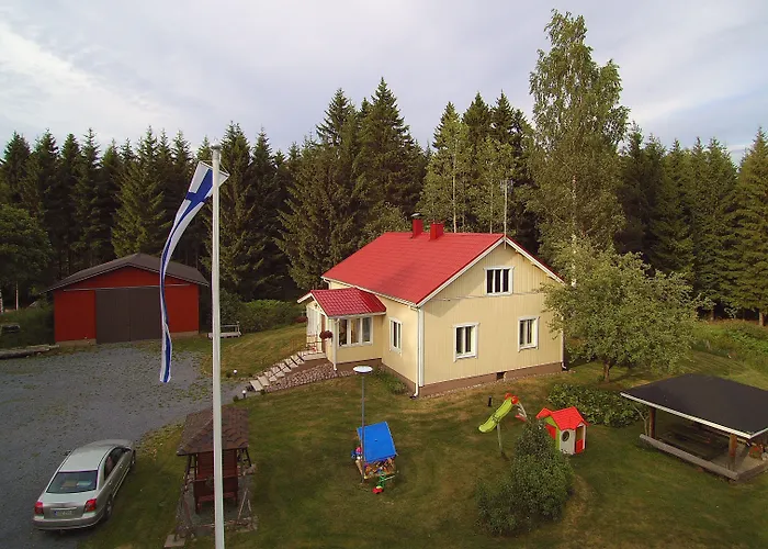 Kommee Kurki 펜션 사스타말라